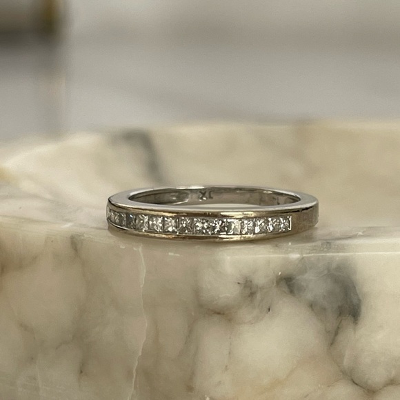 Solid 14K white gold diamond ring natural princess diamonds stacking band VTG - Picture 4 of 15